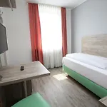 Koeberl Hotel 3*