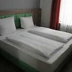 Otel Köberl
