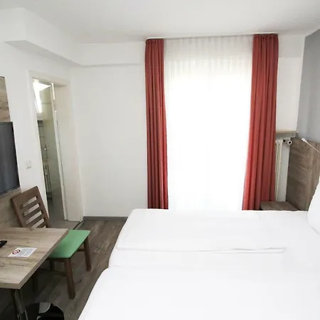 Koeberl Hotel