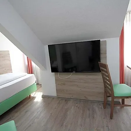 Koeberl 3*