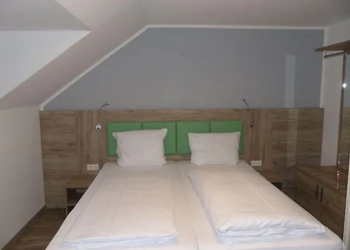 Koeberl Hotel 3*