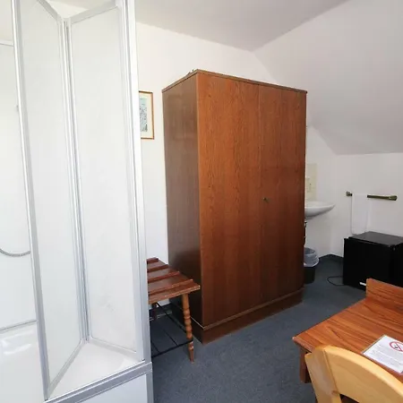 Köberl 3*